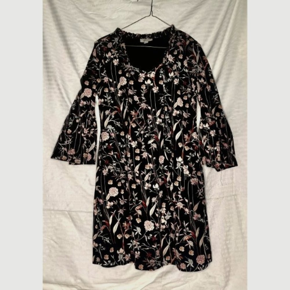 STYLE & CO Black Woodland Garden Bell Sleeve Floral Dress Size Medium
